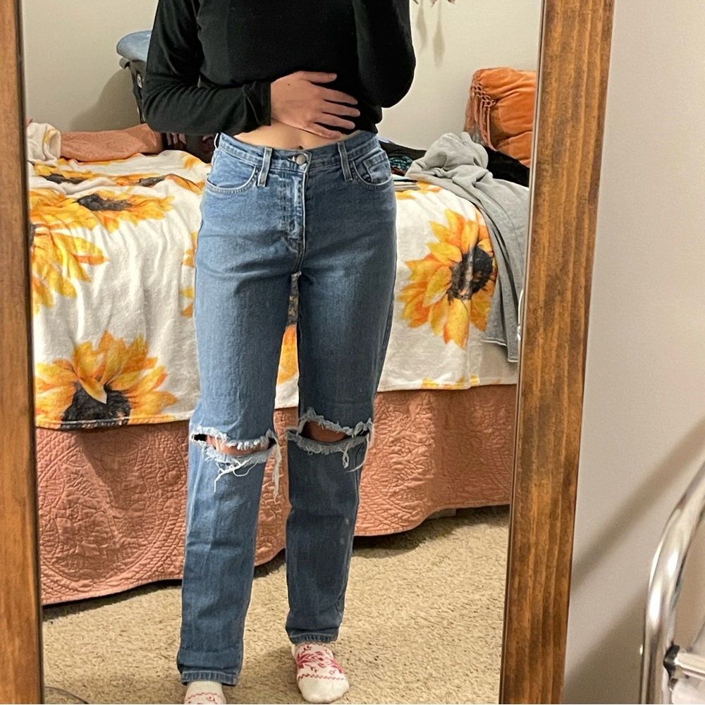 Vibrant straight jean